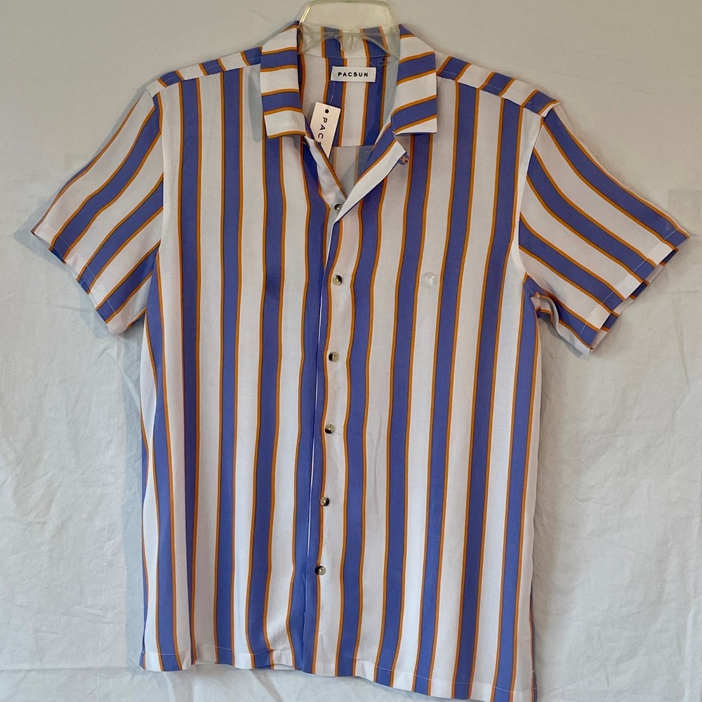 NWT Men’s Striped Short Sleeve